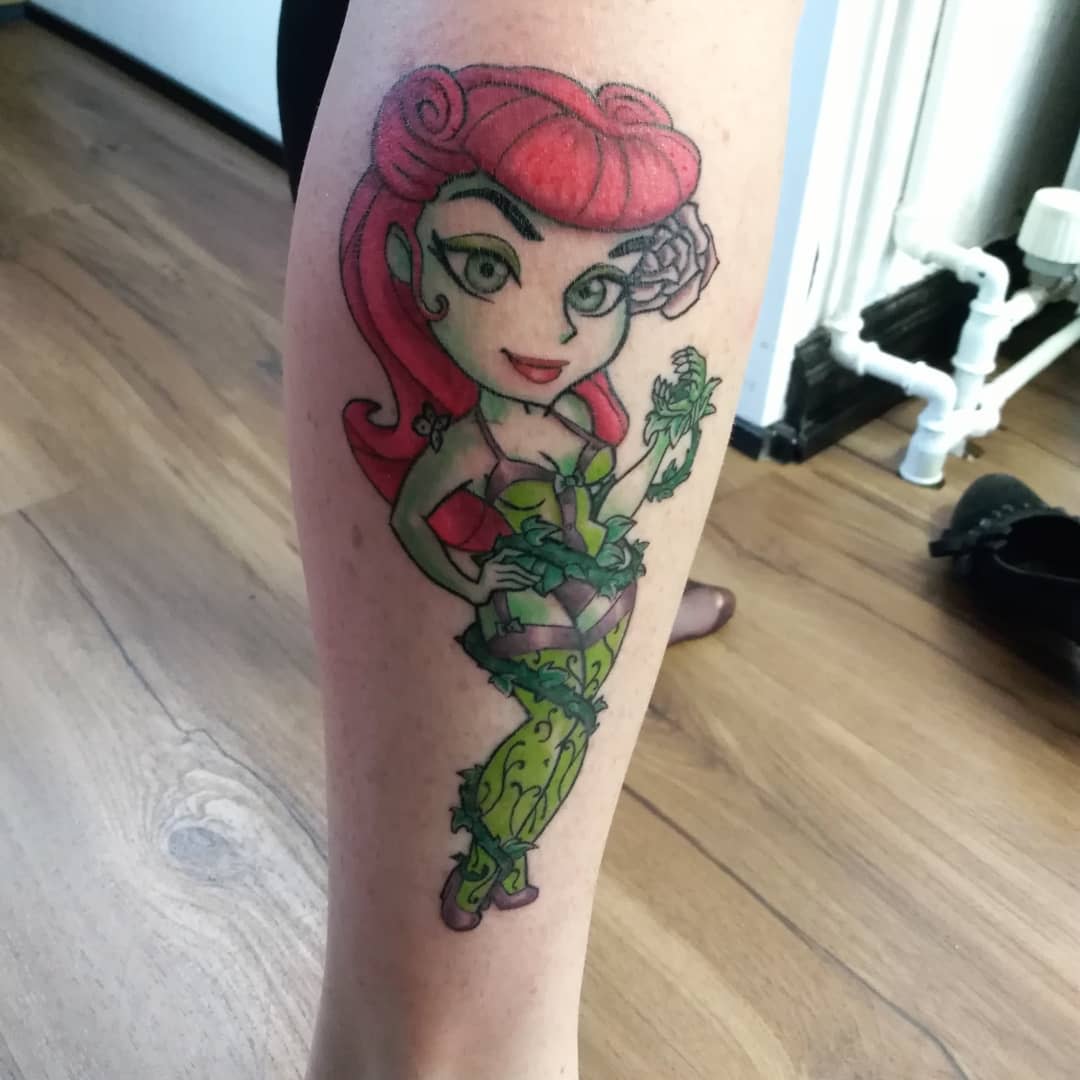 Share 64+ harley quinn and poison ivy tattoo latest in.eteachers